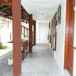 Oyo 422 Achterhuis Guesthouse